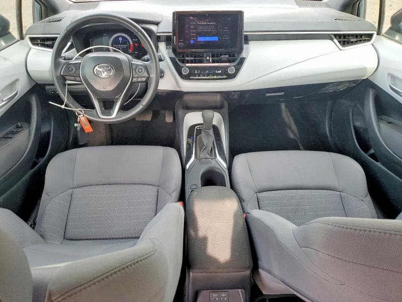 2026 TOYOTA COROLLA SE 8