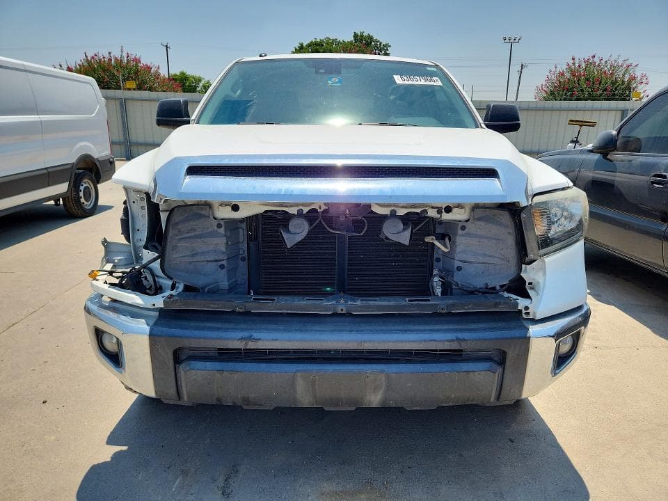 2018 TOYOTA TUNDRA CREWMAX SR5 5