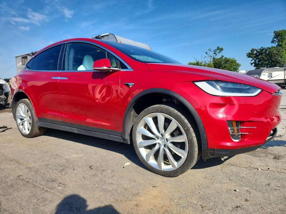 2019 TESLA MODEL X 4