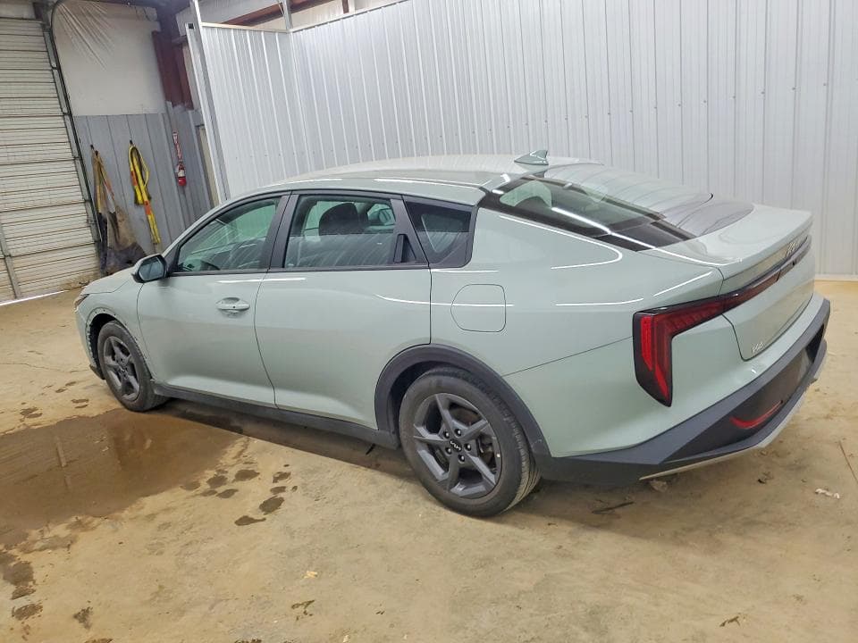 2025 KIA K4 LXS 2
