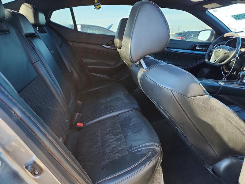2023 NISSAN MAXIMA SR 10