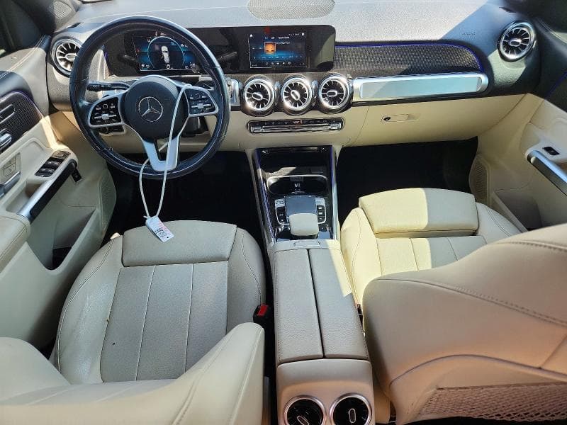 2020 MERCEDES-BENZ GLB 250 4MATIC 8