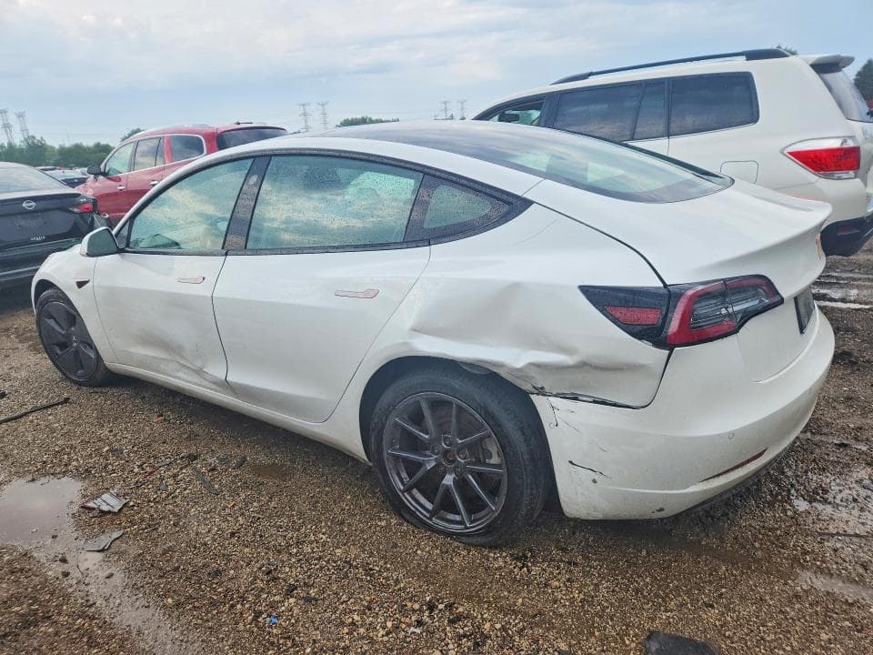 2022 TESLA MODEL 3 2