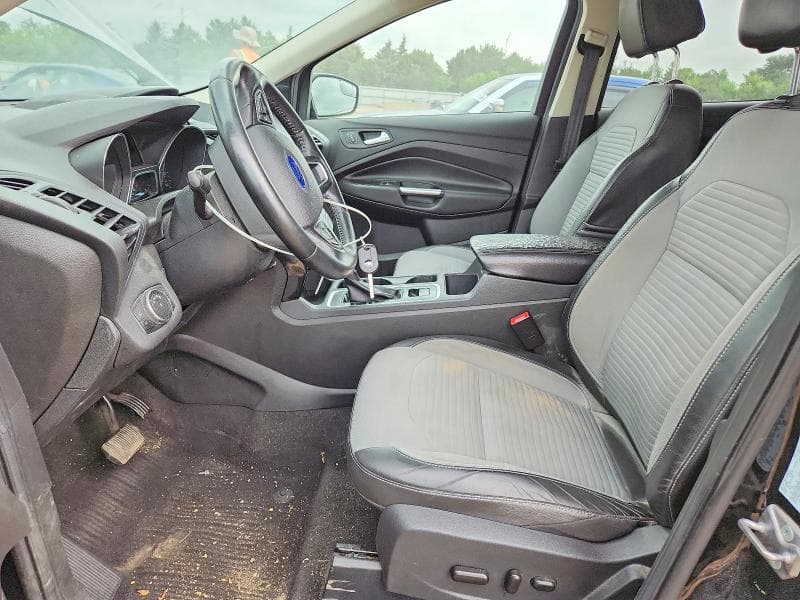 2017 FORD ESCAPE SE 7
