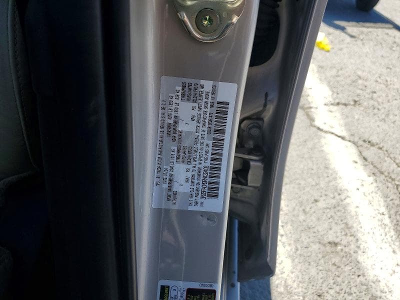 2024 MAZDA 3 PREFERRED 12