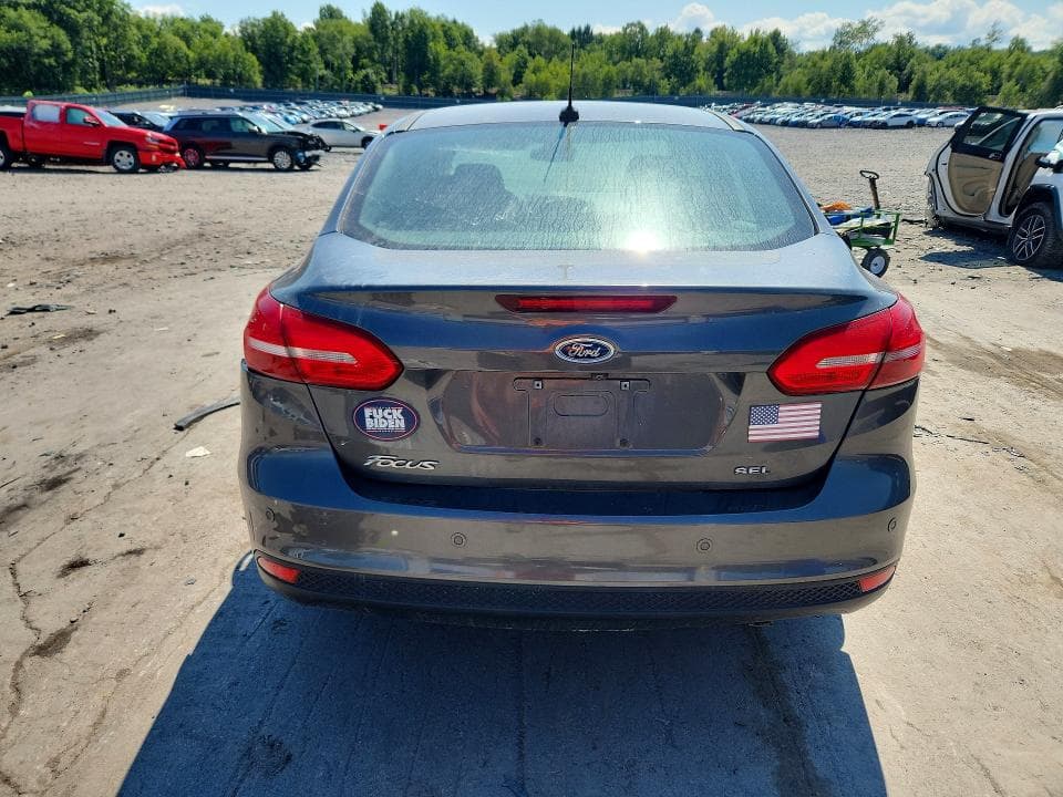 2017 FORD FOCUS SEL 6