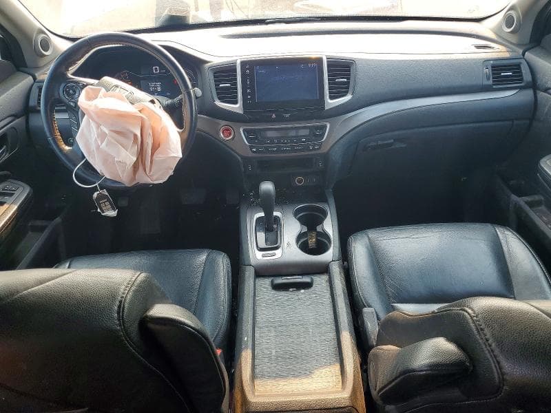 2017 HONDA PILOT EXL 8