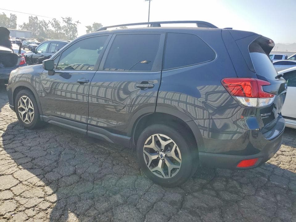 2019 SUBARU FORESTER PREMIUM 2