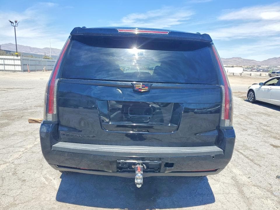 2017 CADILLAC ESCALADE 6