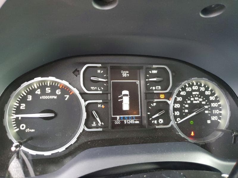 2019 TOYOTA TUNDRA SR5 9