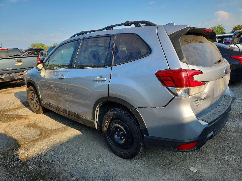 2022 SUBARU FORESTER PREMIUM 2