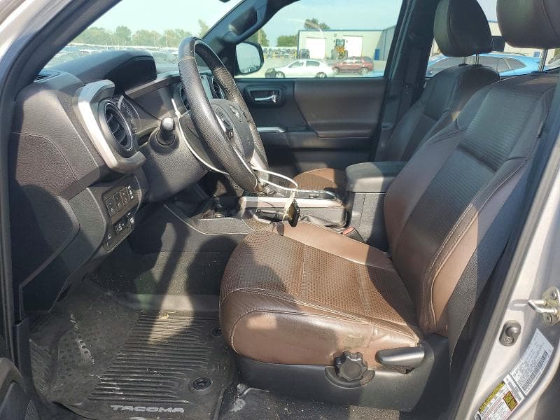 2017 TOYOTA TACOMA LIMITED 7