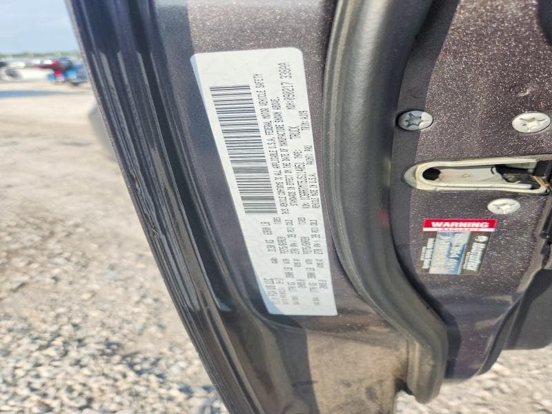 2018 RAM 1500 SPORT 12