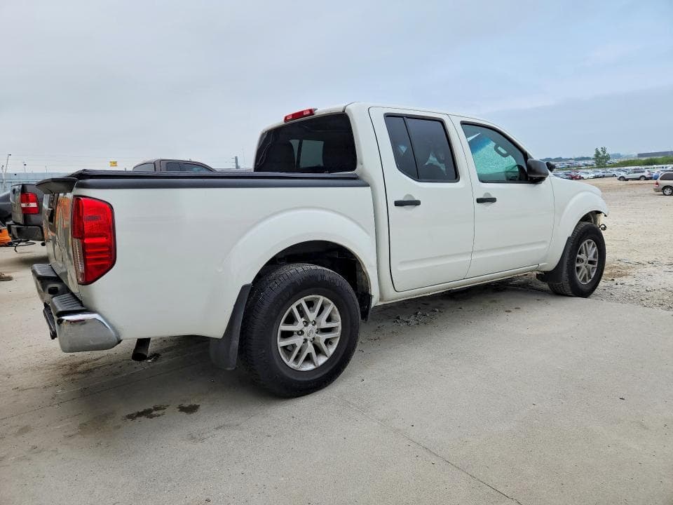 2021 NISSAN FRONTIER SV 3