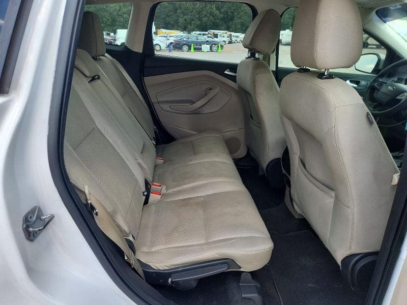 2017 FORD ESCAPE SE 11