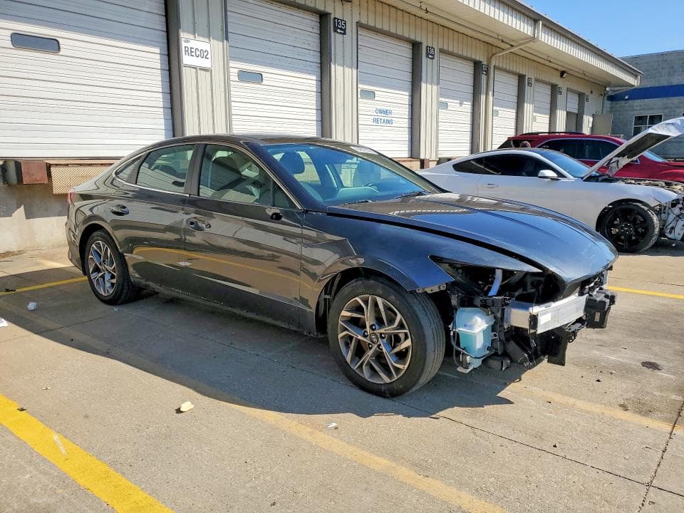 2021 HYUNDAI SONATA SEL 4
