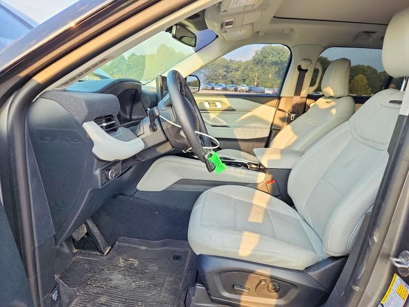 2025 FORD EXPLORER PLATINUM 7