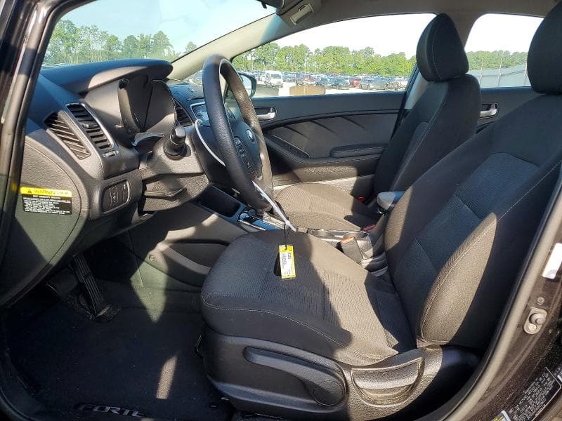 2018 KIA FORTE LX 7