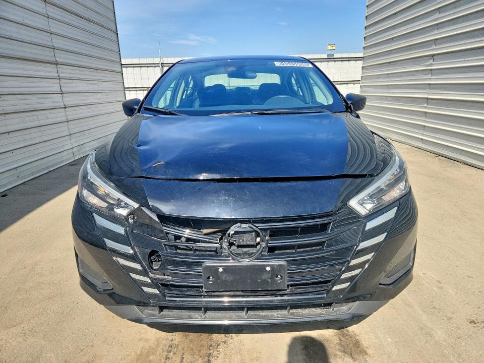 2025 NISSAN VERSA SV 5