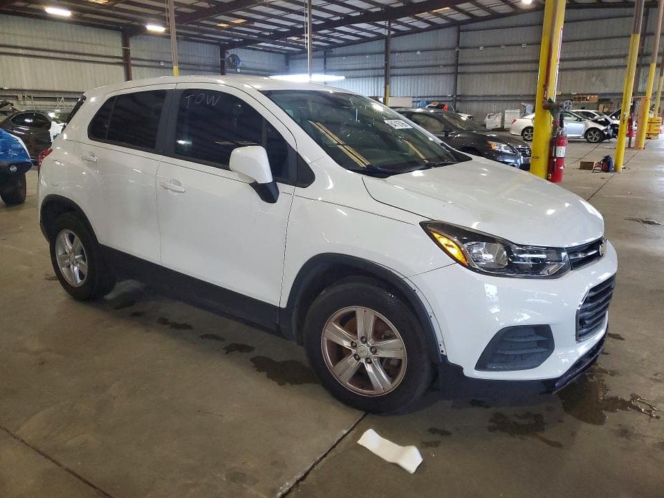 2020 CHEVROLET TRAX LS 4