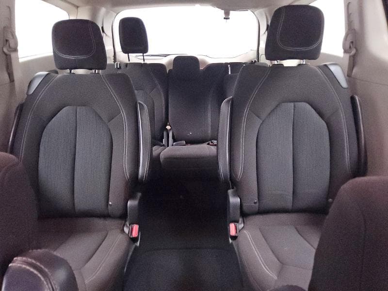 2021 CHRYSLER VOYAGER LX 10