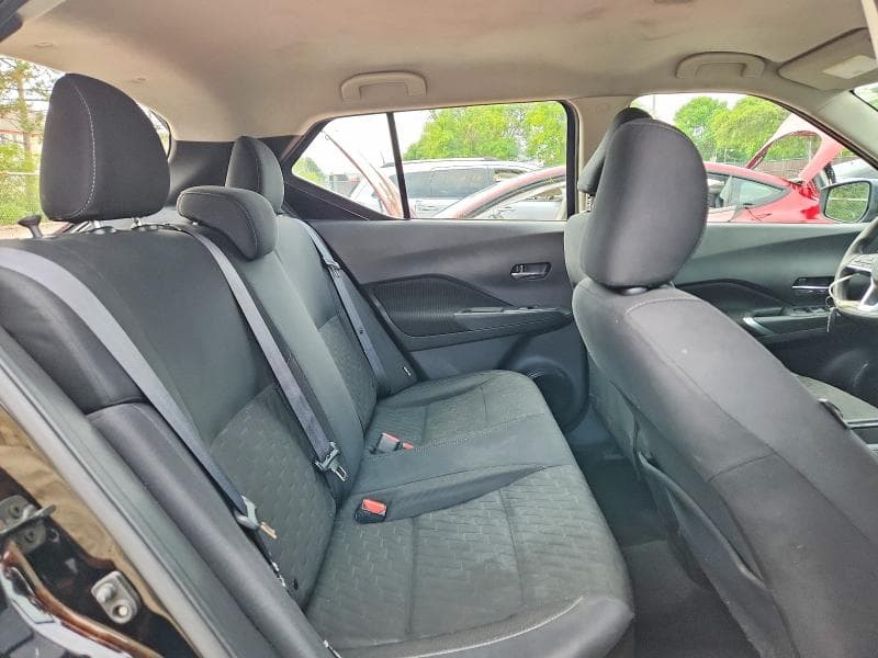 2023 NISSAN KICKS SV 10