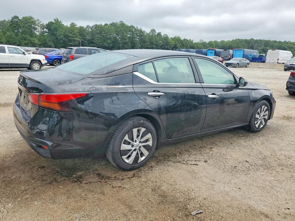 2023 NISSAN ALTIMA S 3