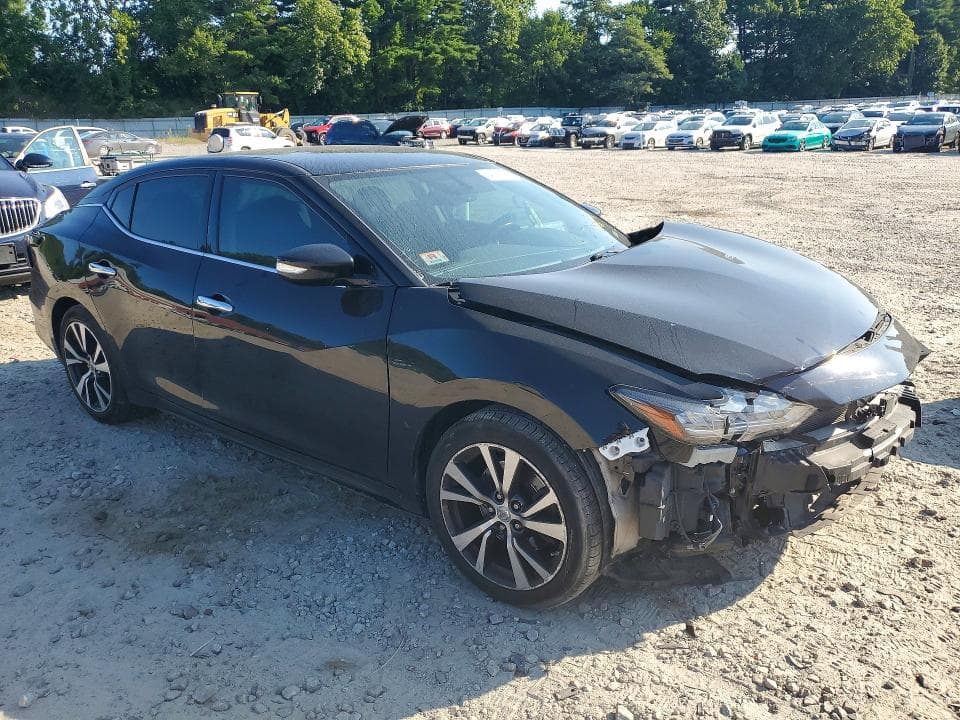 2019 NISSAN MAXIMA 3.5 SV 4