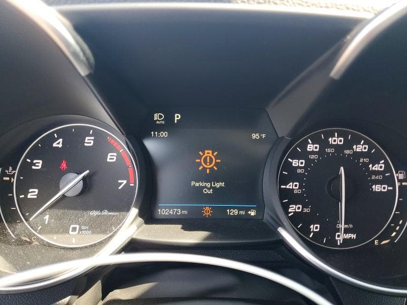 2017 ALFA ROMEO GIULIA Q4 9