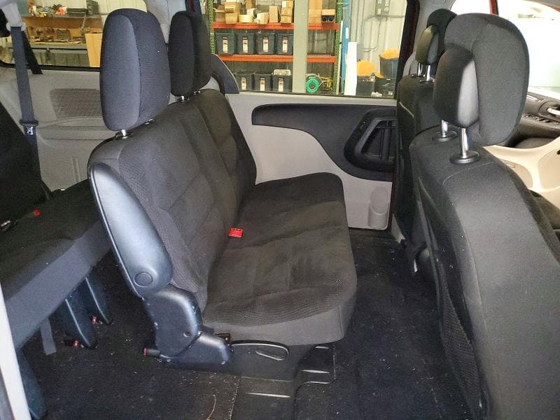 2018 DODGE GRAND CARAVAN SE 11