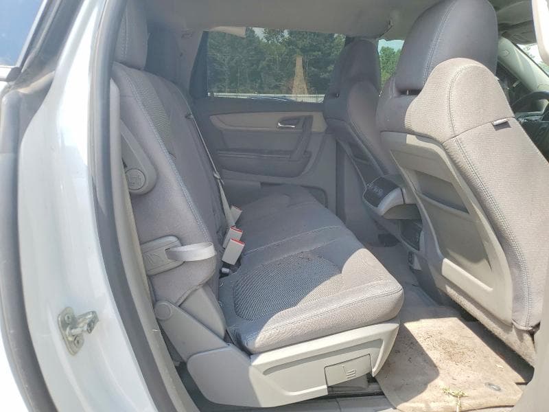 2017 CHEVROLET TRAVERSE LS 10