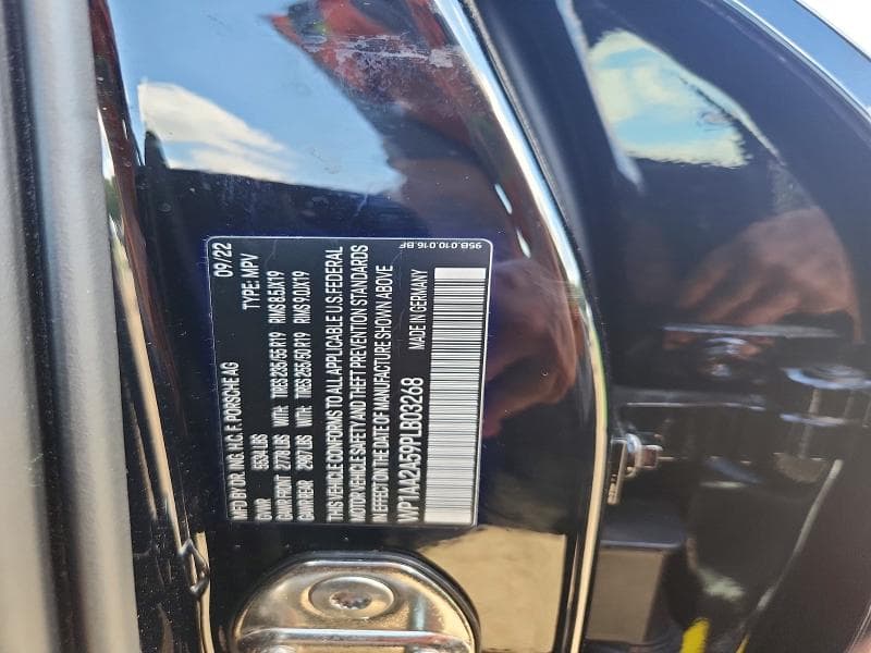 2023 PORSCHE MACAN BASE 13