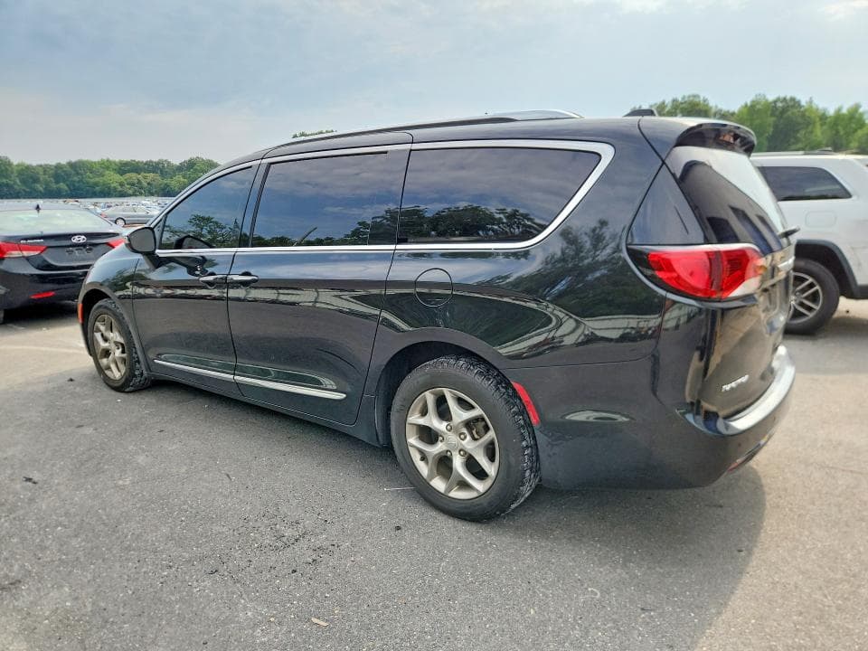 2018 CHRYSLER PACIFICA LIMITED 2
