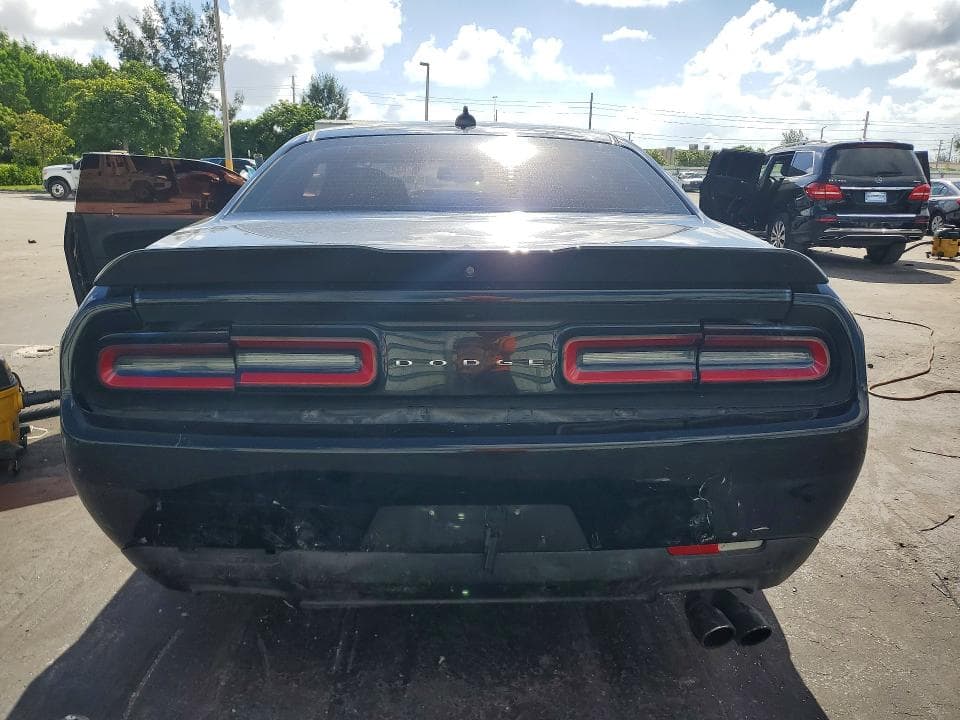 2021 DODGE CHALLENGER SXT 6