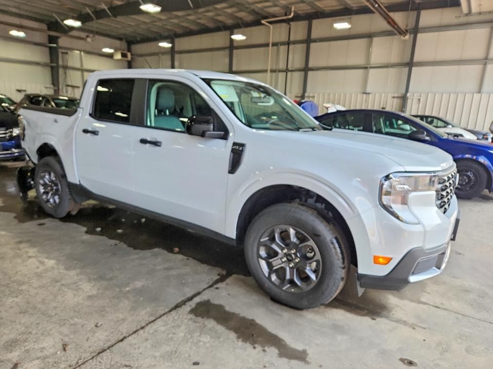 2026 FORD MAVERICK XLT 4