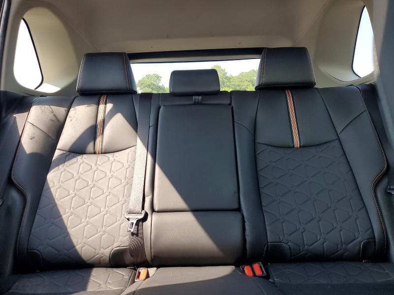 2019 TOYOTA RAV4 ADVENTURE 10
