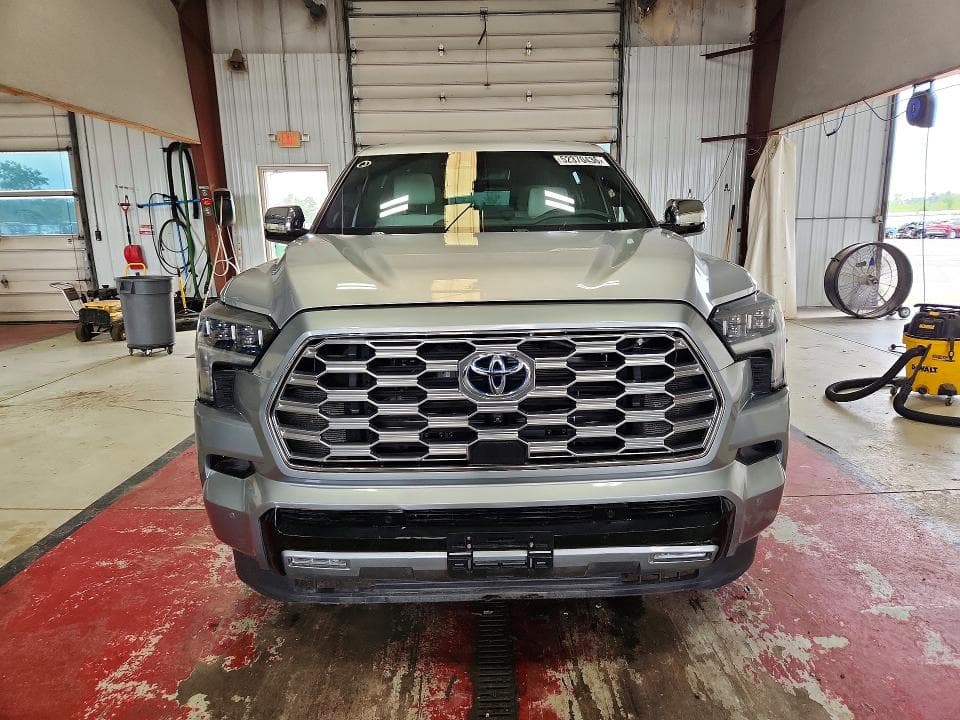 2024 TOYOTA SEQUOIA CAPSTONE 5