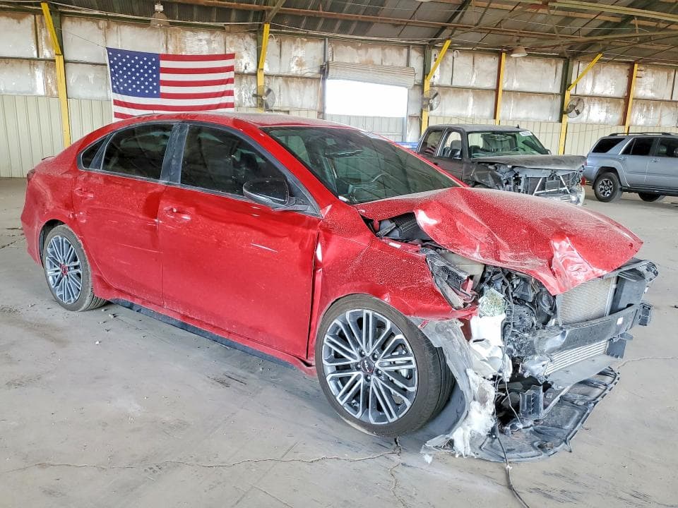 2022 KIA FORTE GT 4