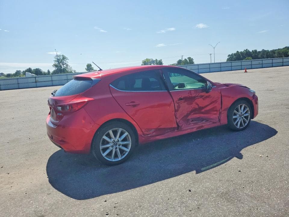 2017 MAZDA 3 TOURING 3