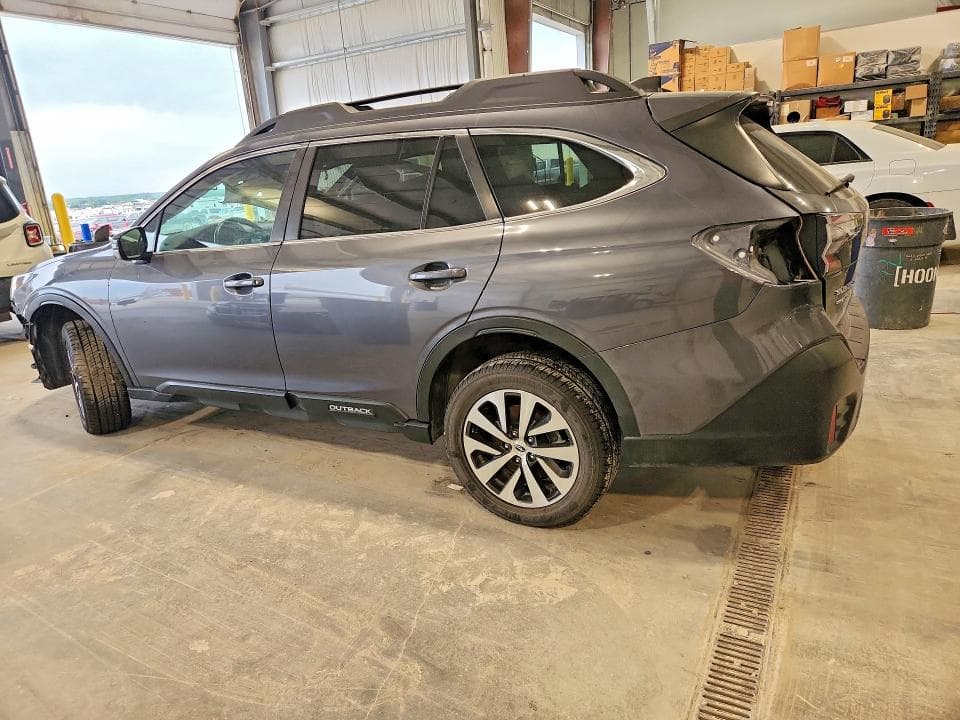 2022 SUBARU OUTBACK PREMIUM 2