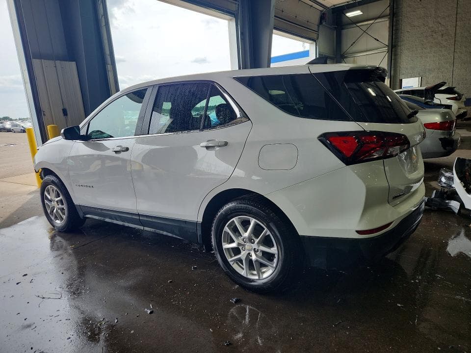 2023 CHEVROLET EQUINOX LT 2