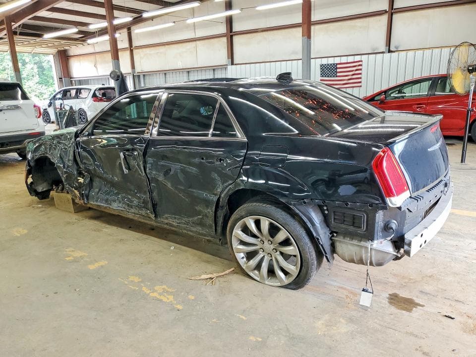 2017 CHRYSLER 300C LUXURY 2