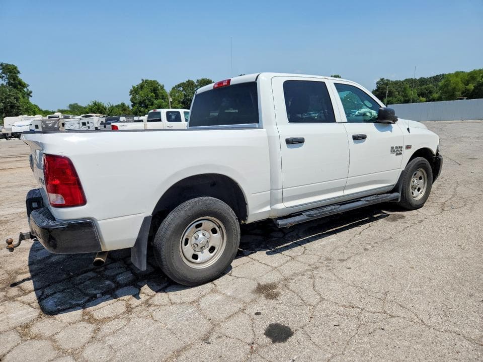2020 RAM 1500 CLASSIC SSV 3