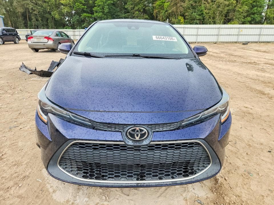 2022 TOYOTA COROLLA XLE 5