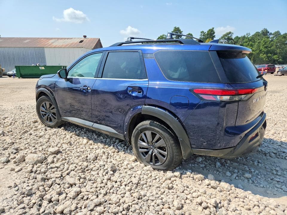 2022 NISSAN PATHFINDER SV 2