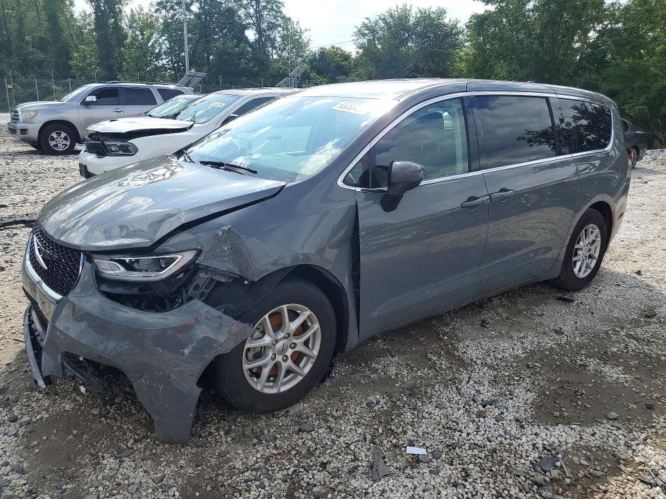 2023 CHRYSLER PACIFICA TOURING L - 1