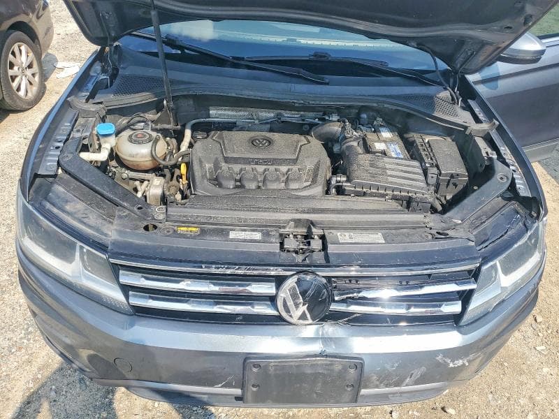 2018 VOLKSWAGEN TIGUAN SE 11