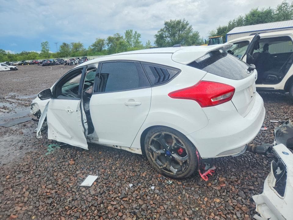 2017 FORD FOCUS ST 2
