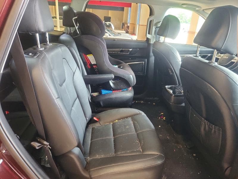 2022 KIA TELLURIDE SX 11