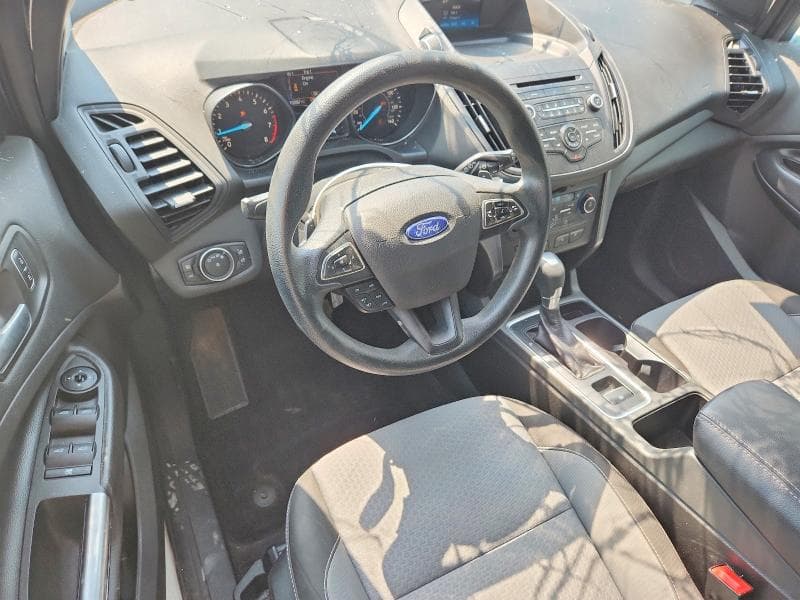 2017 FORD ESCAPE SE 8